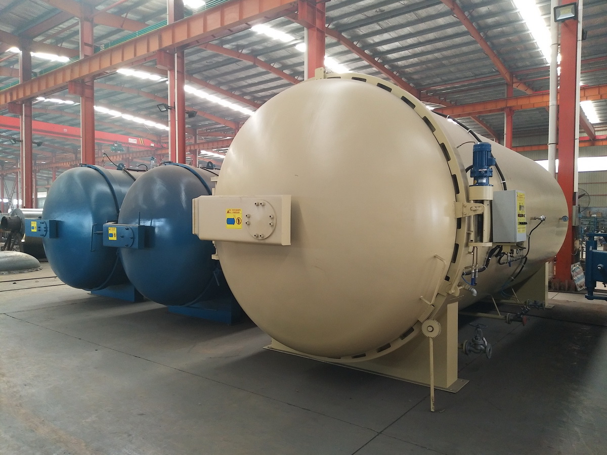 眾泰同澤電加熱硫化罐,膠管硫化罐,膠輥硫化罐,膠鞋硫化罐,硫化罐生產廠家,硫化罐,橡膠壓力容器,蒸壓釜,電硫化罐