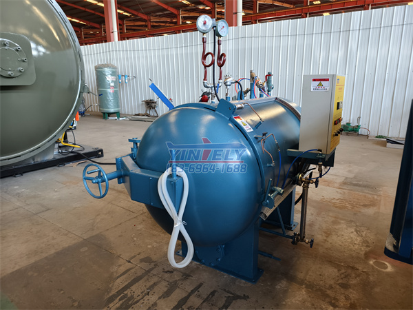 <b>加工定制小型蒸汽硫化罐</b>